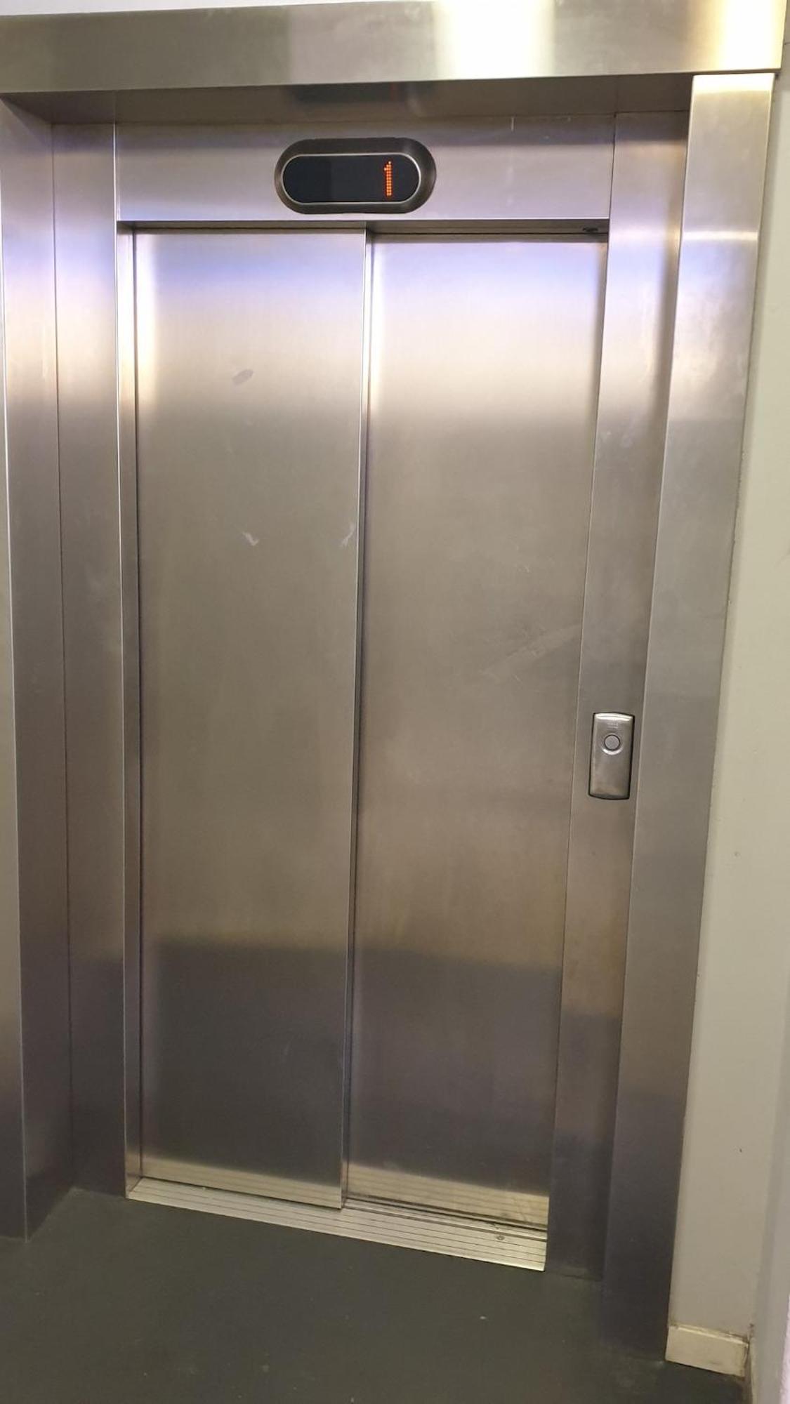 1 Bedroom In Sentrum * Oslo