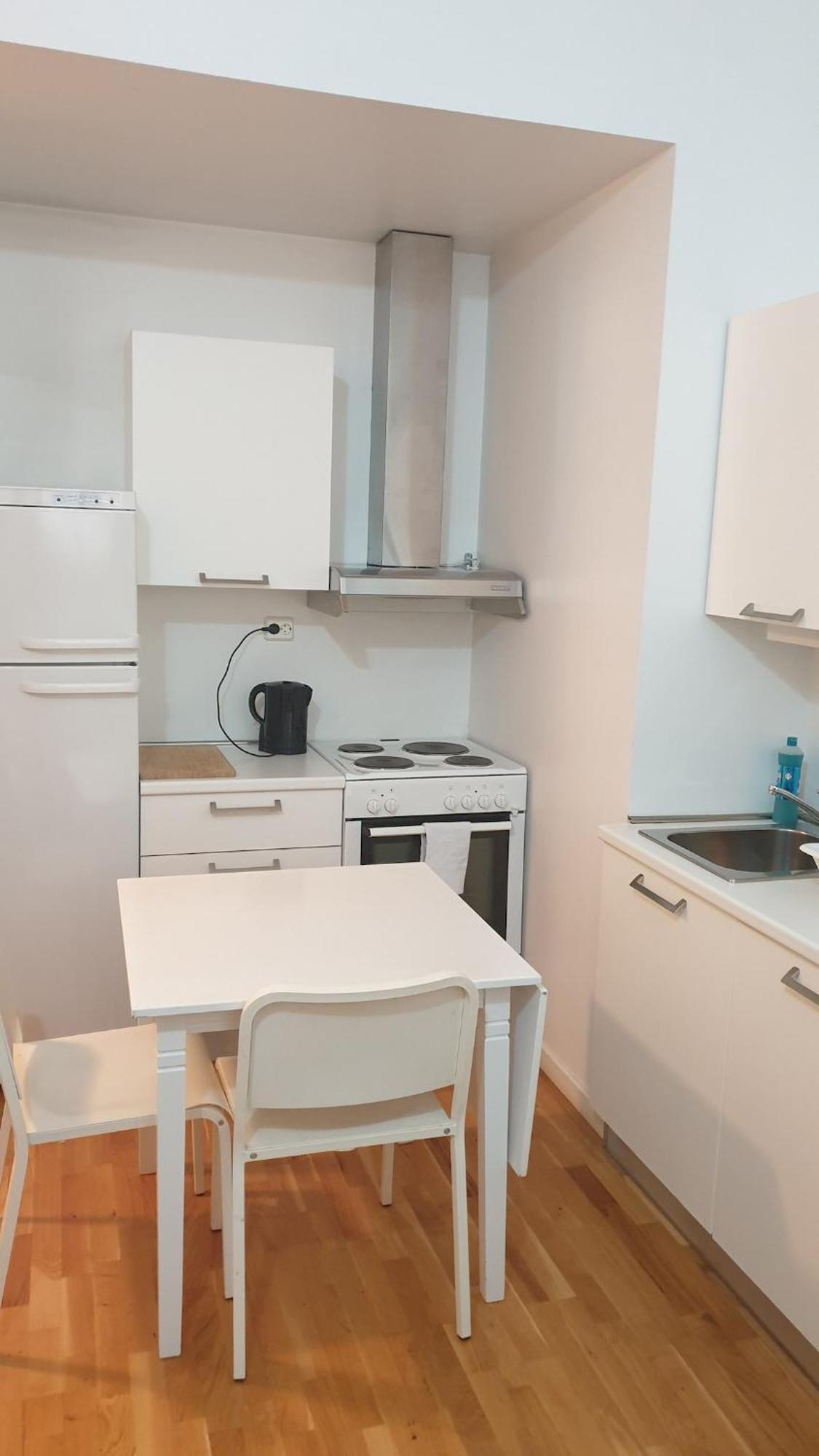 Apartment 1 Bedroom In Sentrum Oslo