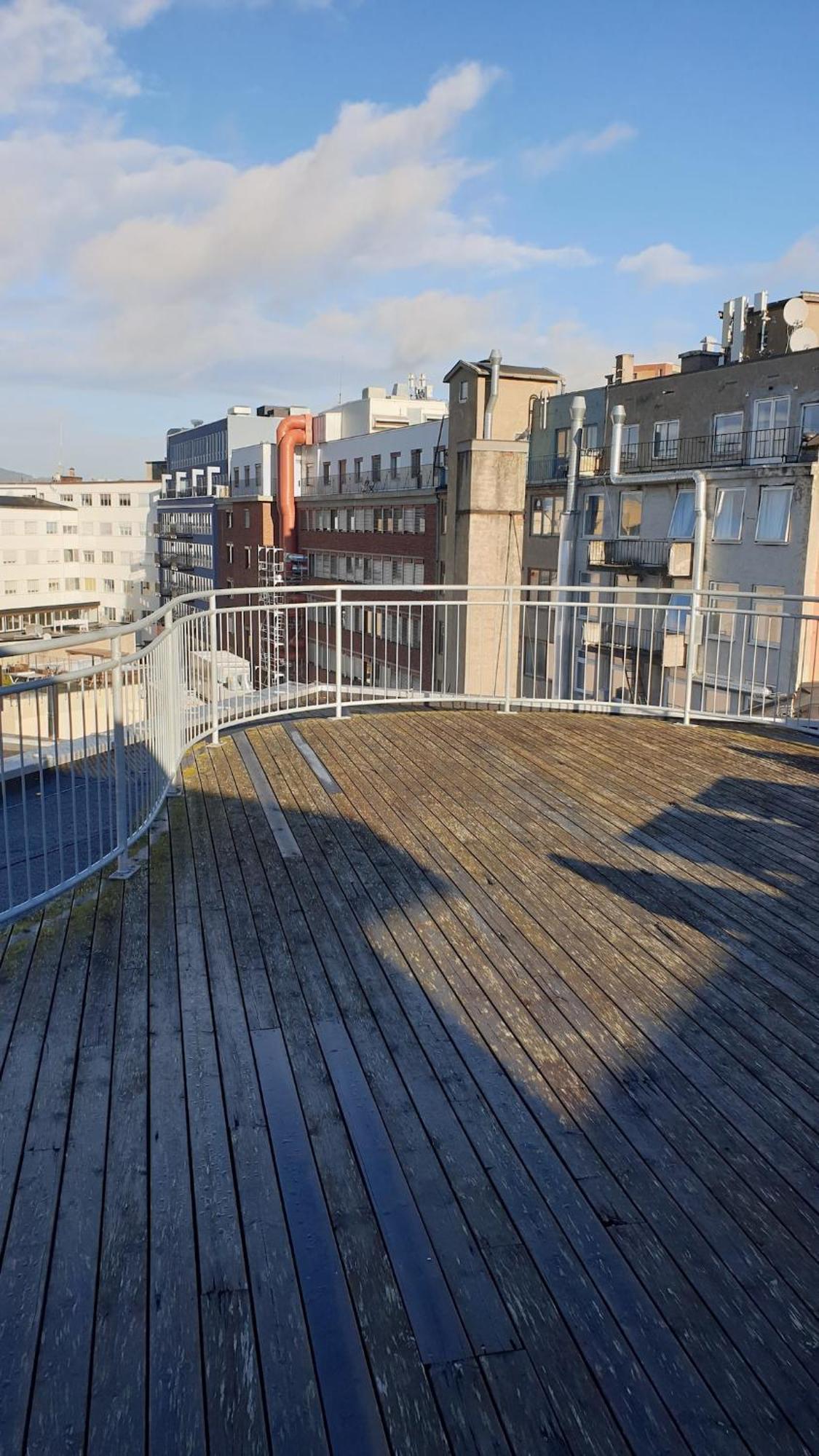 1 Bedroom In Sentrum Apartment